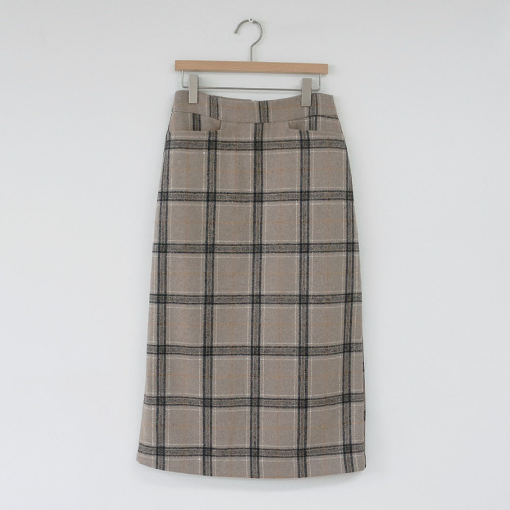 Peneran Woolen Women Skirts Maxi Pencil Skirt Fall Vintage Plaid Women Skirt Girls Mid Long Skirt Female Warm Thick Girls Skirt Winter
