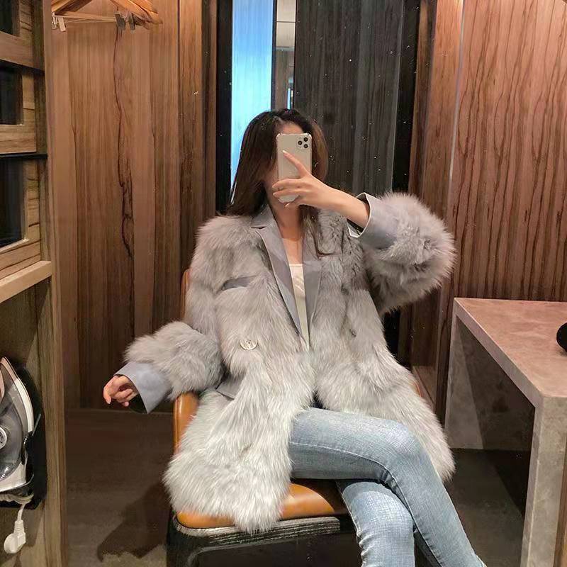 Peneran Winter Jacket Women's Fox Fur Coat Natural Raccoon Fur Wool Fabric Warm Coat Street Wear 2022 Korean Fashion Hairy Fur Coat